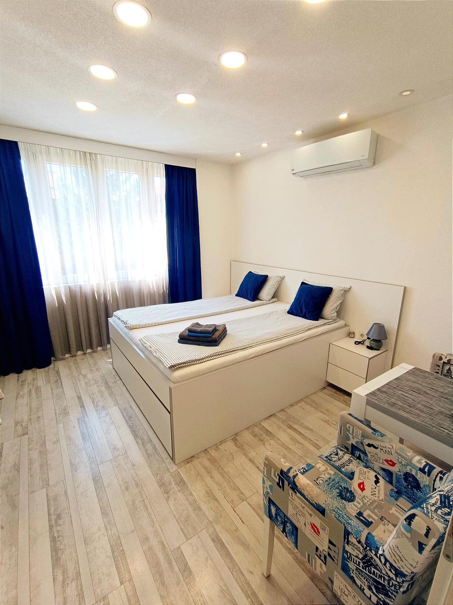 Apartment Luxapart Dzidzi Centar Free Parking